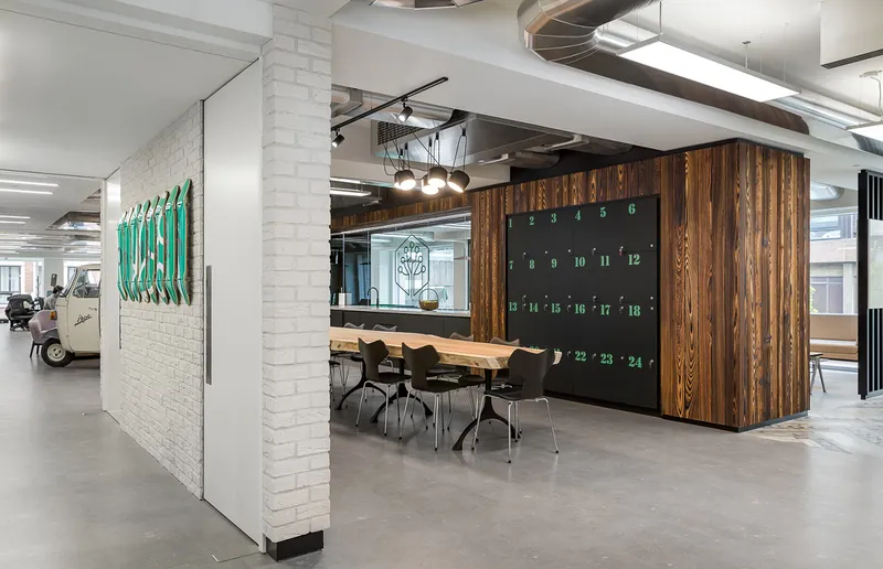 Working with Spacestor: the Locker Process